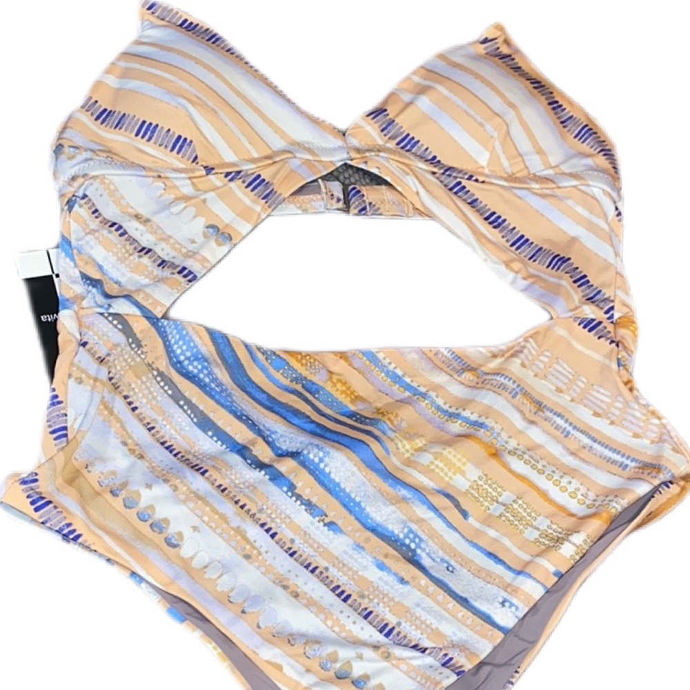 New Womens one piece dolce vita swimsuit , sz s, with cutout stomach
